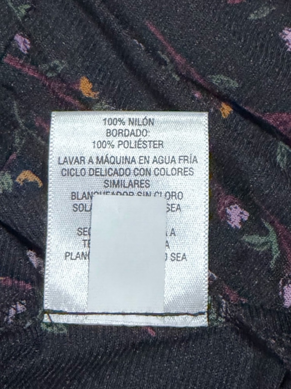 Style & Co. Black Multi-Floral Embroidered Lined Mesh Long-Sleeve Top Size 1X - Picture 8 of 8